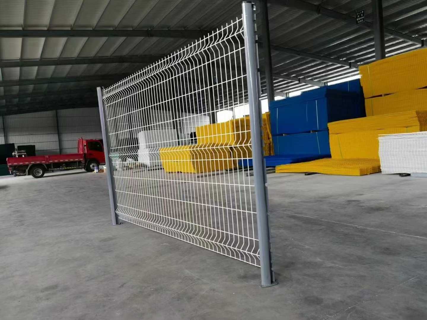 重庆护栏网在重庆建设中的应用